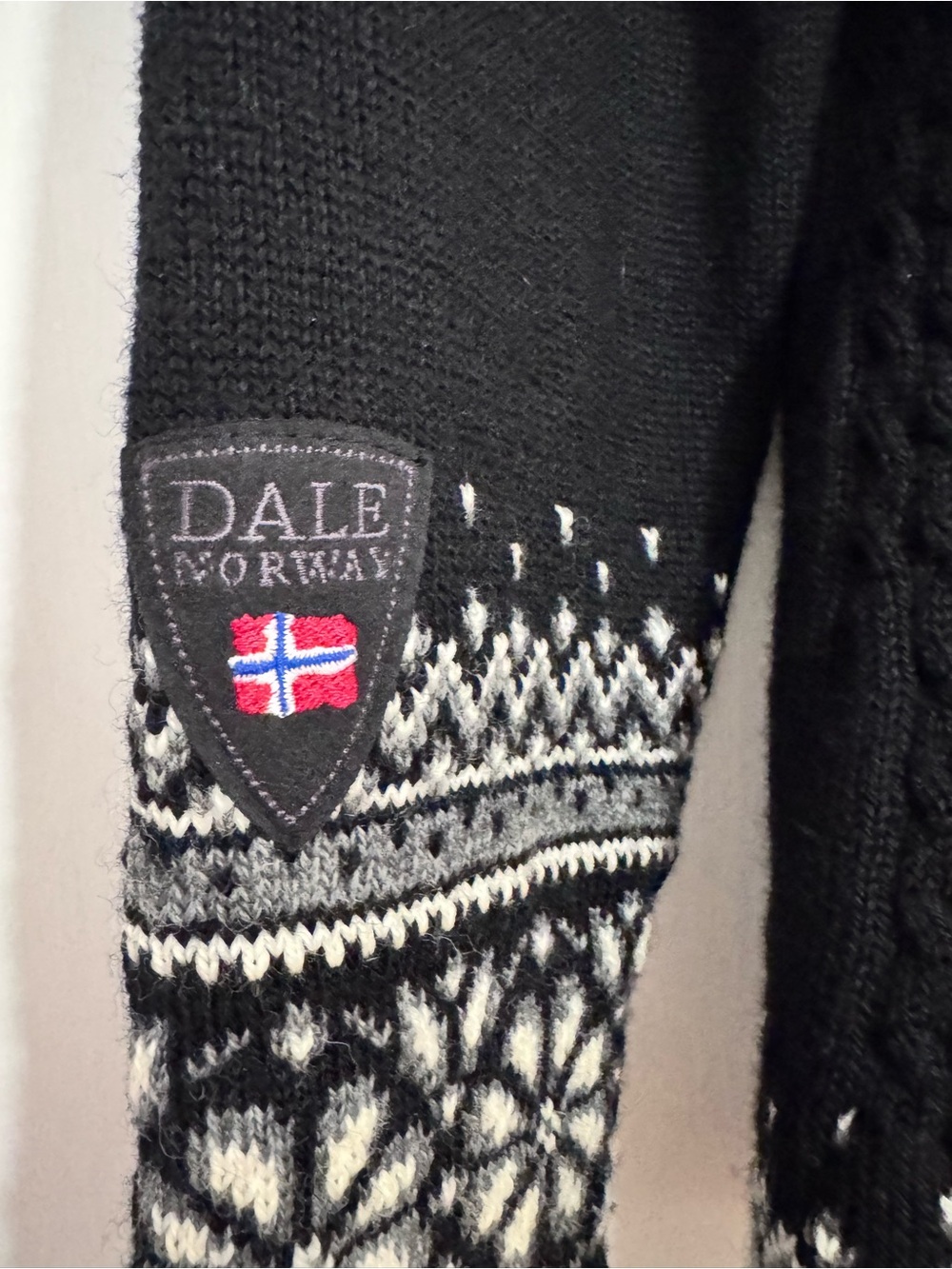Dale of Norway 100% Wool Double Zip-Up Nordic fair isle Sweater Cardigan L - Picture 7 of 13